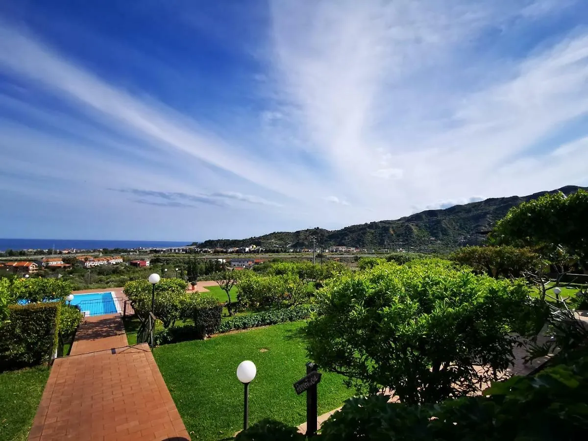 'A Nuciara Park Hotel & Spa フルチ・シークロ