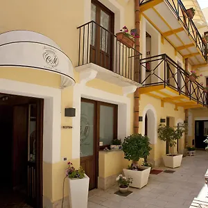 Cortile Merce Trapani